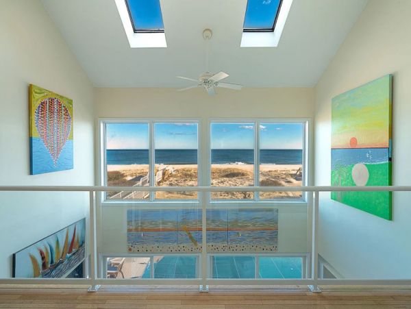 Oceanfront Vacation Home in West Hampton Sleeps 16 Guests