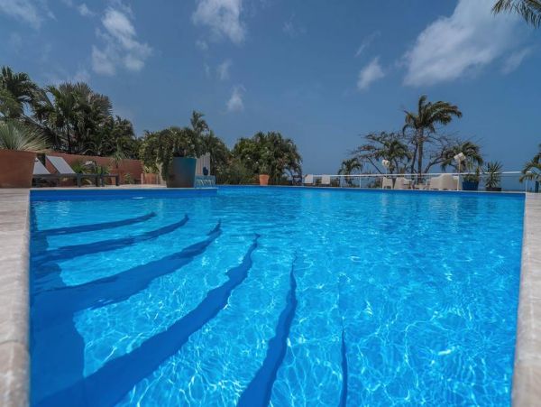 Martinique Home 1027209