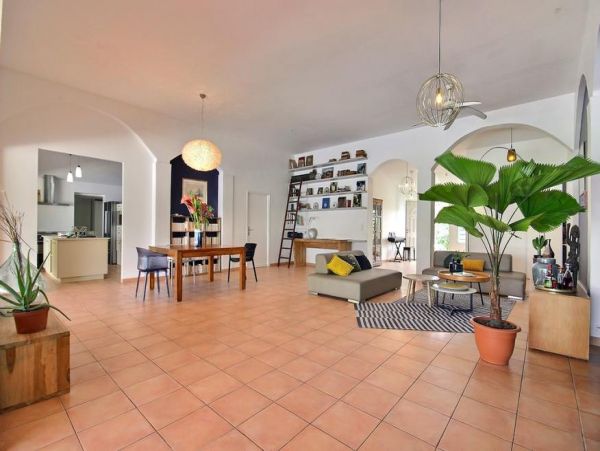 Martinique Home 1027209