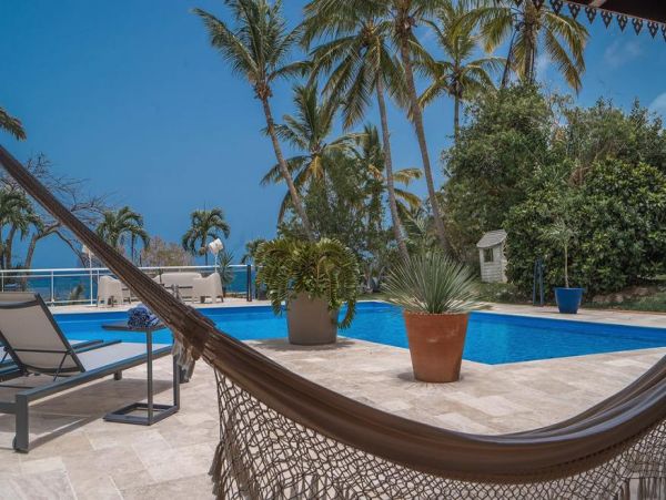 Martinique Home 1027209