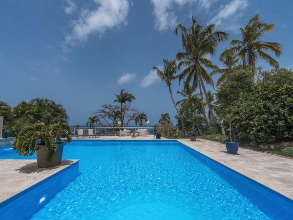 Martinique Home 1027209
