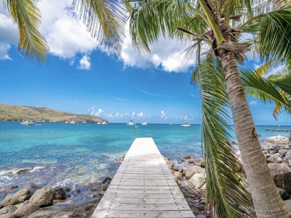 Martinique Home 1027210
