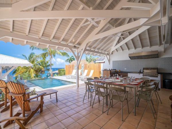 Martinique Home 1027210