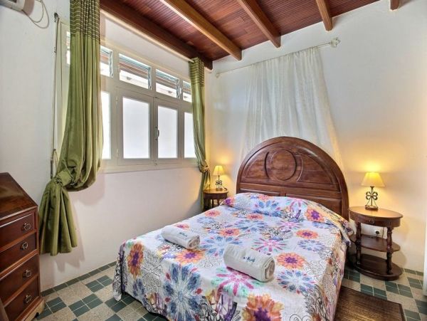 Martinique Home 1027211