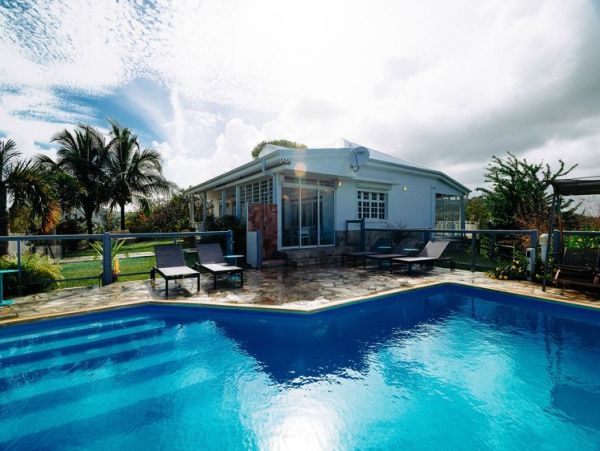 Martinique Home 1027211