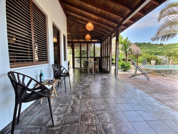 Martinique Home 1027212