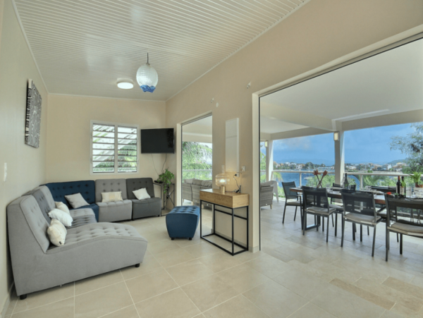 Martinique Home 1027213