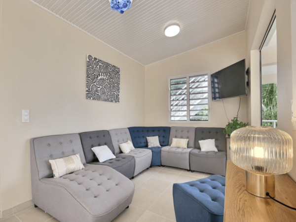Martinique Home 1027213