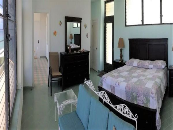 St Croix Bay View 5 Bedroom Vacation Pool Villa Walk to Beach