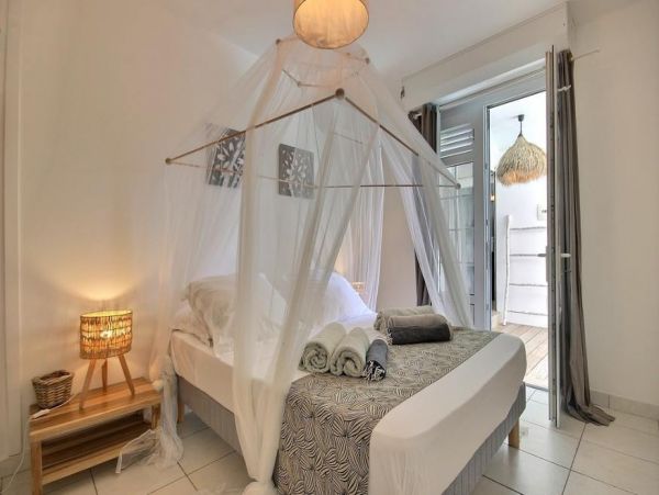 Martinique Home 1027215