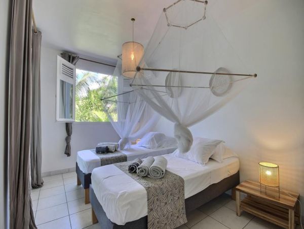 Martinique Home 1027215