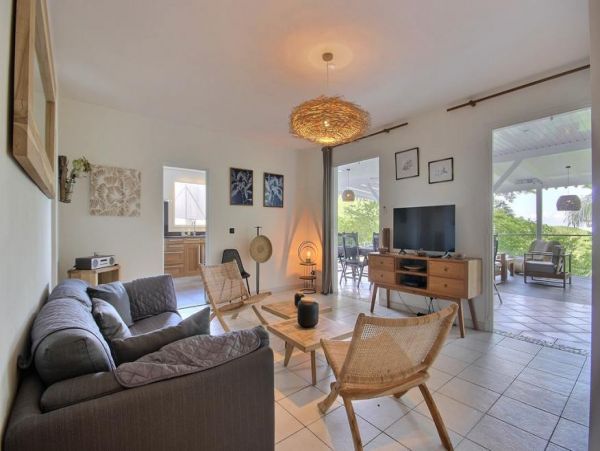 Martinique Home 1027215
