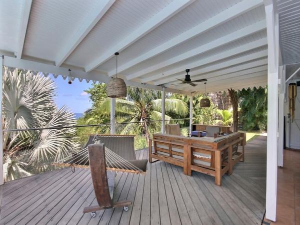 Martinique Home 1027215