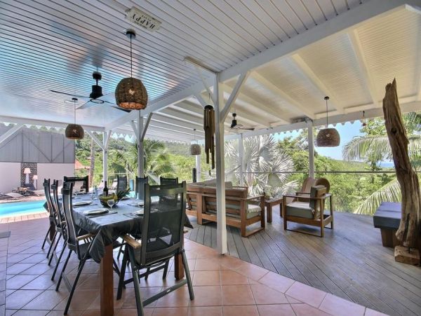 Martinique Home 1027215