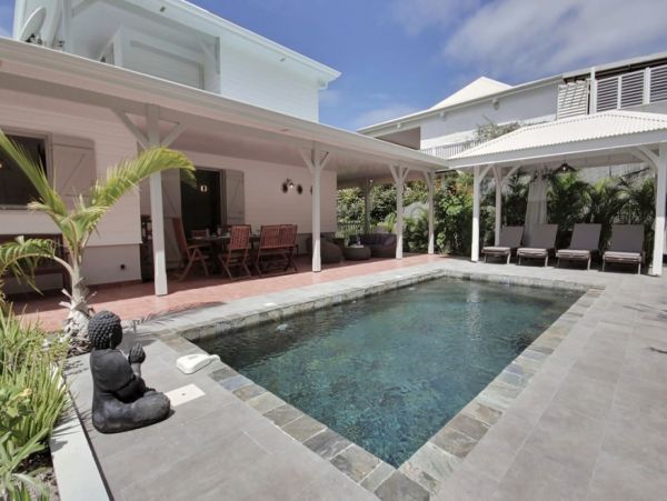 Martinique Home 1027216