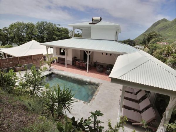 Martinique Home 1027216