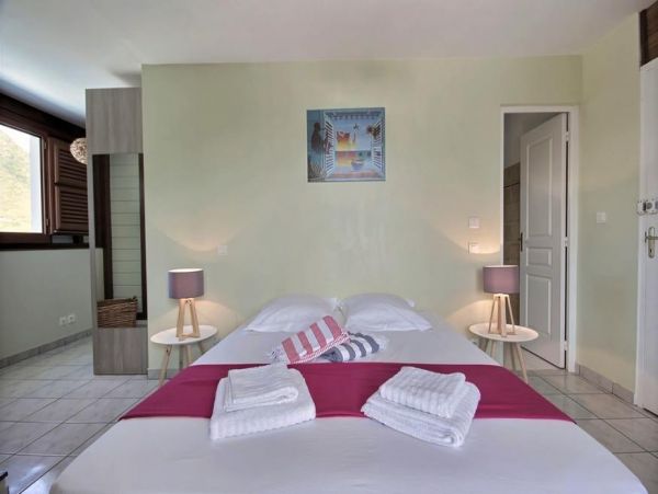 Martinique Home 1027216