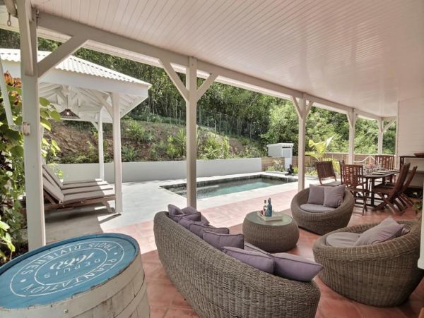 Martinique Home 1027216