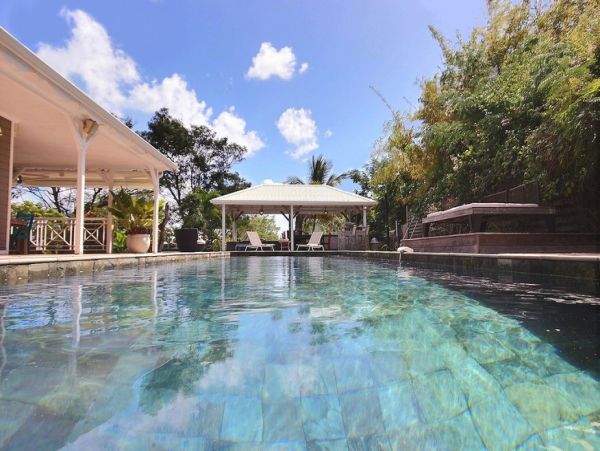 Martinique Home 1027217