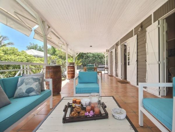 Martinique Home 1027217