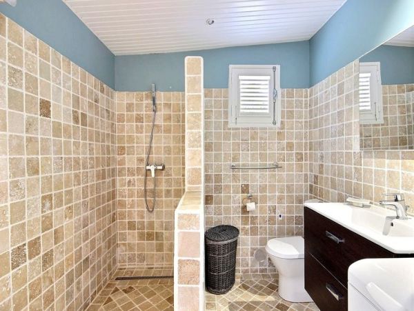 Martinique Home 1027217