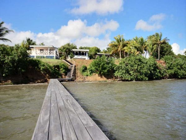 Martinique Home 1027219