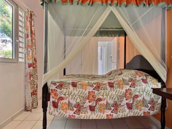 Martinique Home 1027220