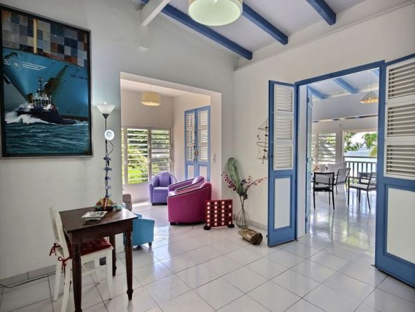 Martinique Home 1027220