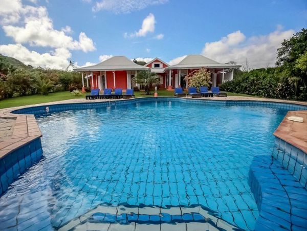 Martinique Home 1027221