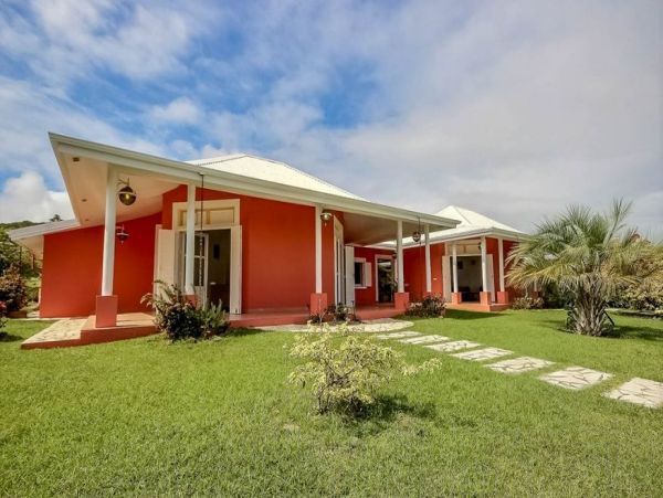 Martinique Home 1027221