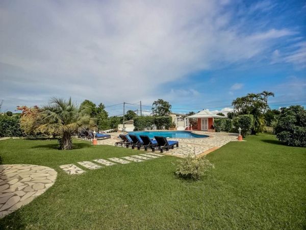 Martinique Home 1027221