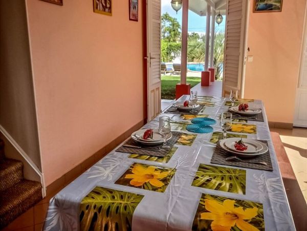Martinique Home 1027221