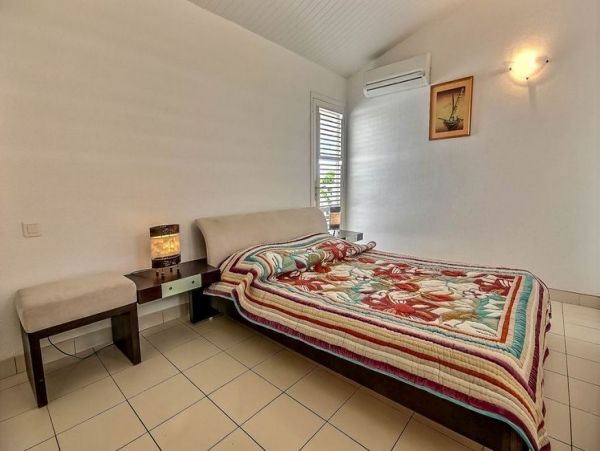 Martinique Home 1027221