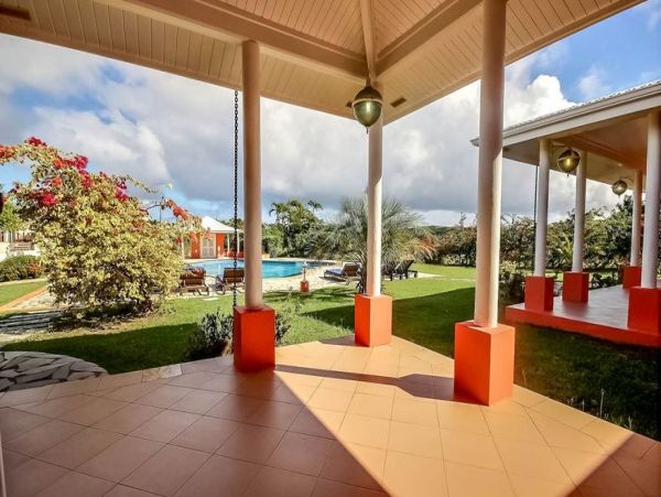 Martinique Home 1027221