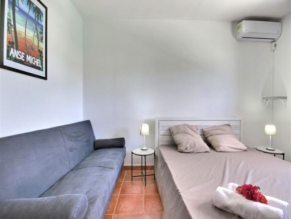 Martinique Home 1027222