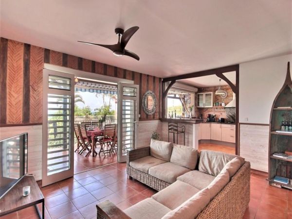 Martinique Home 1027222