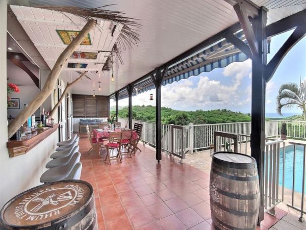 Martinique Home 1027222