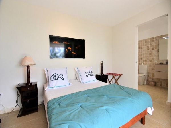 Martinique Home 1027223