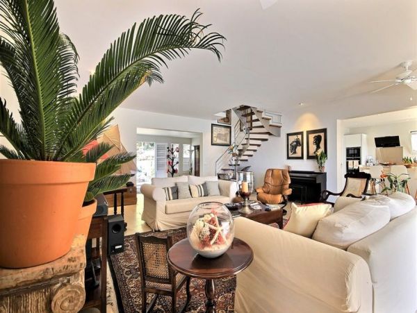 Martinique Home 1027223