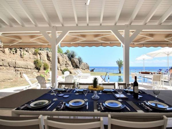 Martinique Home 1027223