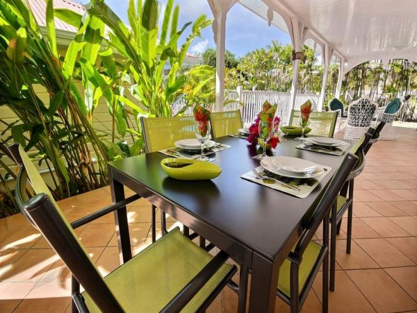 Martinique Home 1027224
