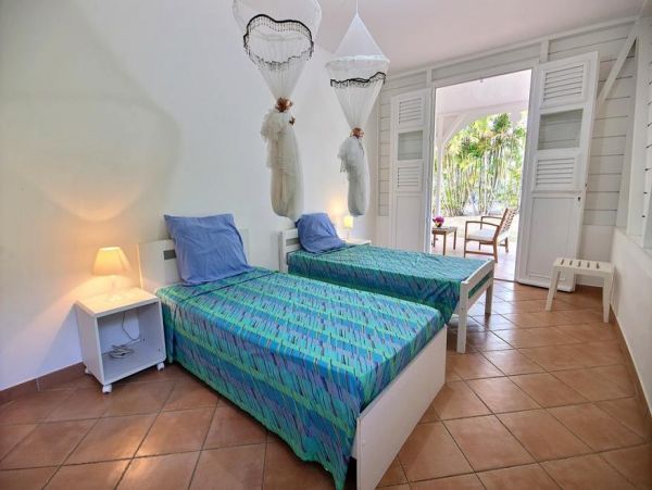Martinique Home 1027224