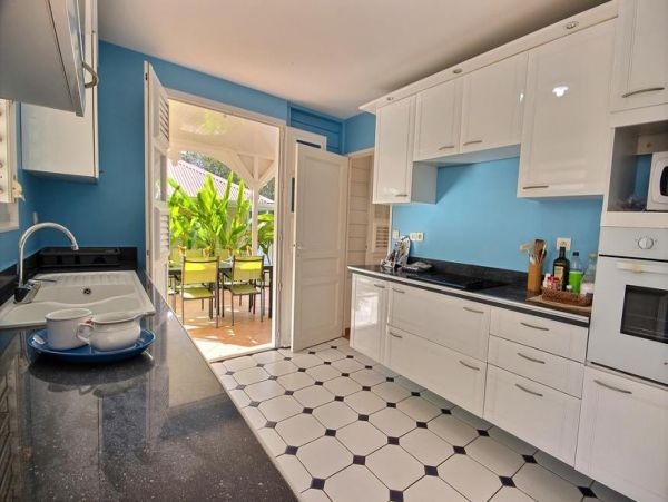Martinique Home 1027224