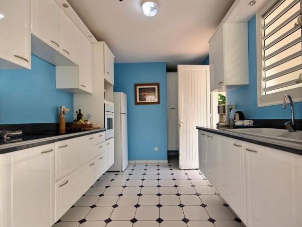 Martinique Home 1027224
