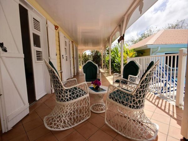 Martinique Home 1027224
