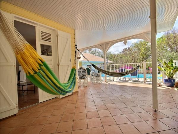 Martinique Home 1027224