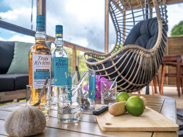 Martinique Home 1027225