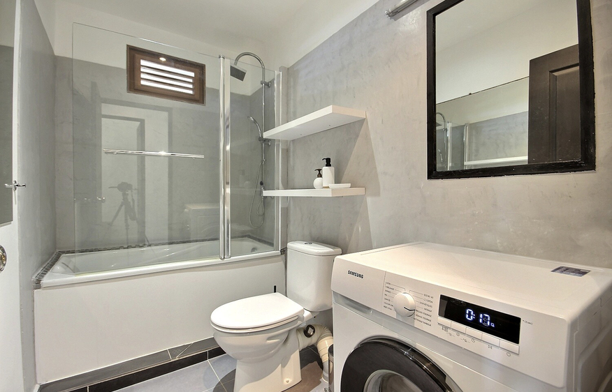Martinique Home 1027225