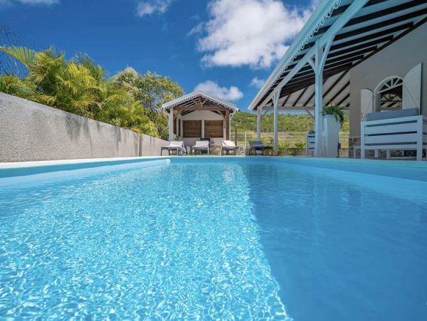 Martinique Home 1027226