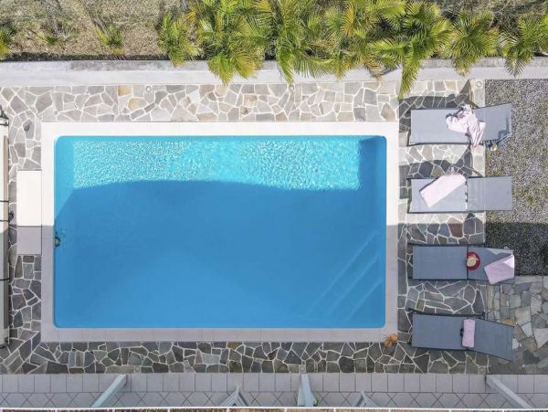 Martinique Home 1027226